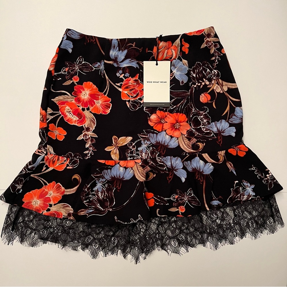 NWT WWW Flower Skirt